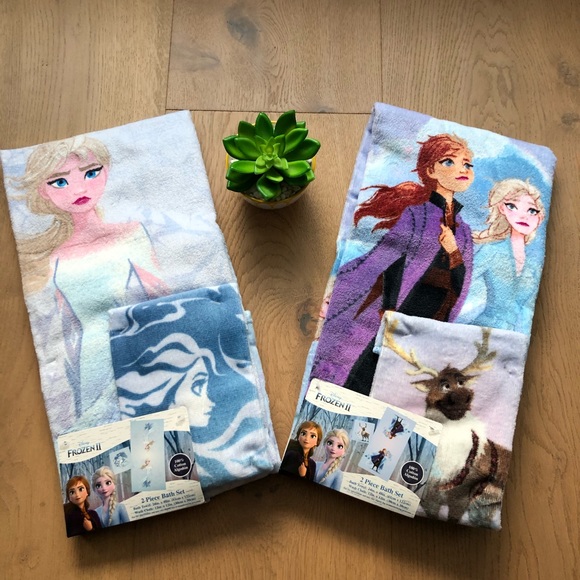 Disney Other - Disney Frozen II 4 pc Towel Set Bundle